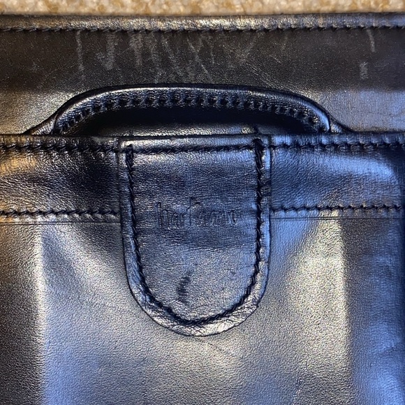 Hartmann black leather briefcase quiet luxury - Picture 13 of 17